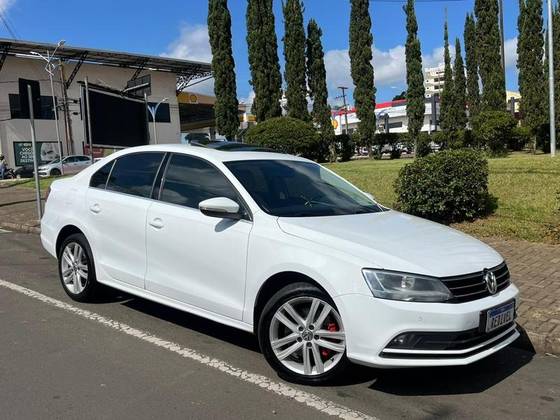 VOLKSWAGEN JETTA 2.0 TSI HIGHLINE 211CV GASOLINA 4P TIPTRONIC
